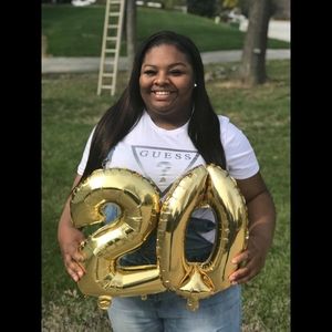 Meet your Posher, Asha